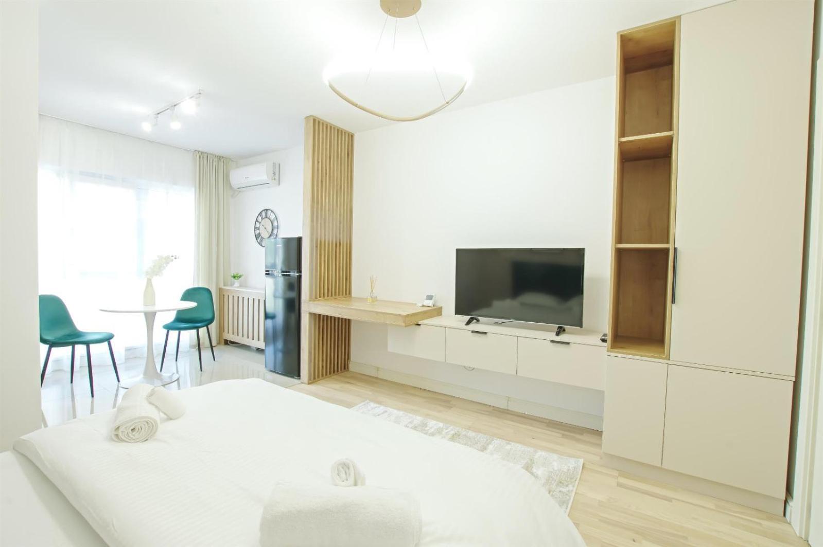 Himson-Designer1 Apartment Ясси Екстер'єр фото